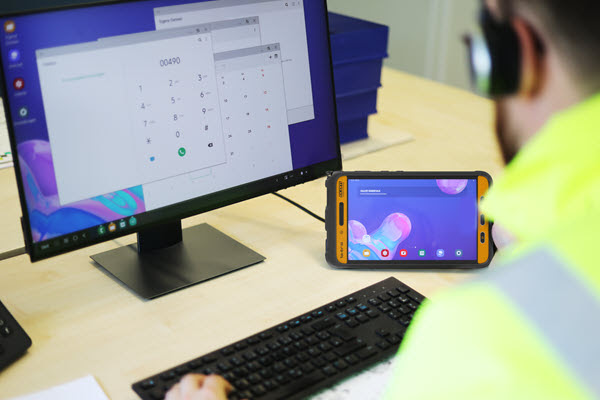 With the Tab-Ex 03, mobile workers benefit from a state-of-the-art tablet with the latest specifications, which enables significant time and cost savings in their daily work – in the office as well as on site.