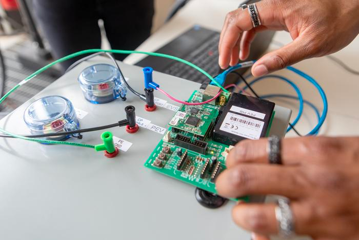 SwRI developed an adversary-in-the-middle device with a modified combined charging system to test the cyber resiliency of ISO 15118-compliant vehicle-to-grid.