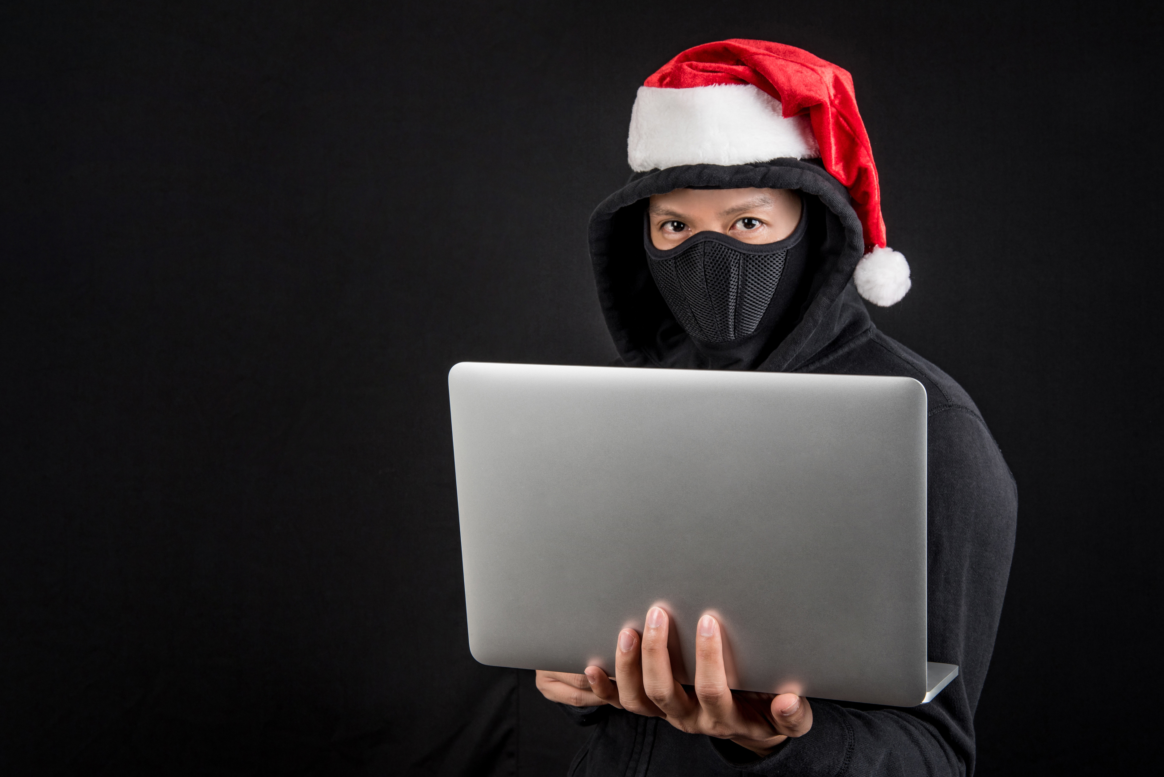 Christmas Cyber Zephyr18