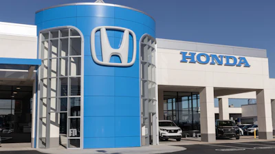 A Honda service center and dealership in Indianapolis, IN.