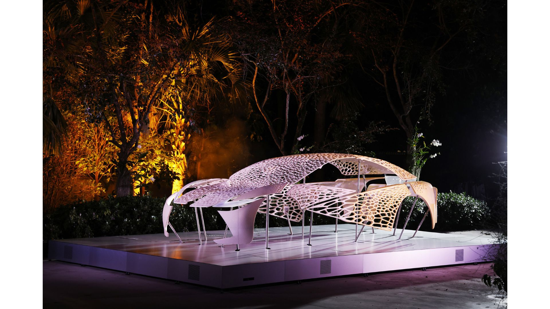 Lexus' Liminal Cycle installation design.