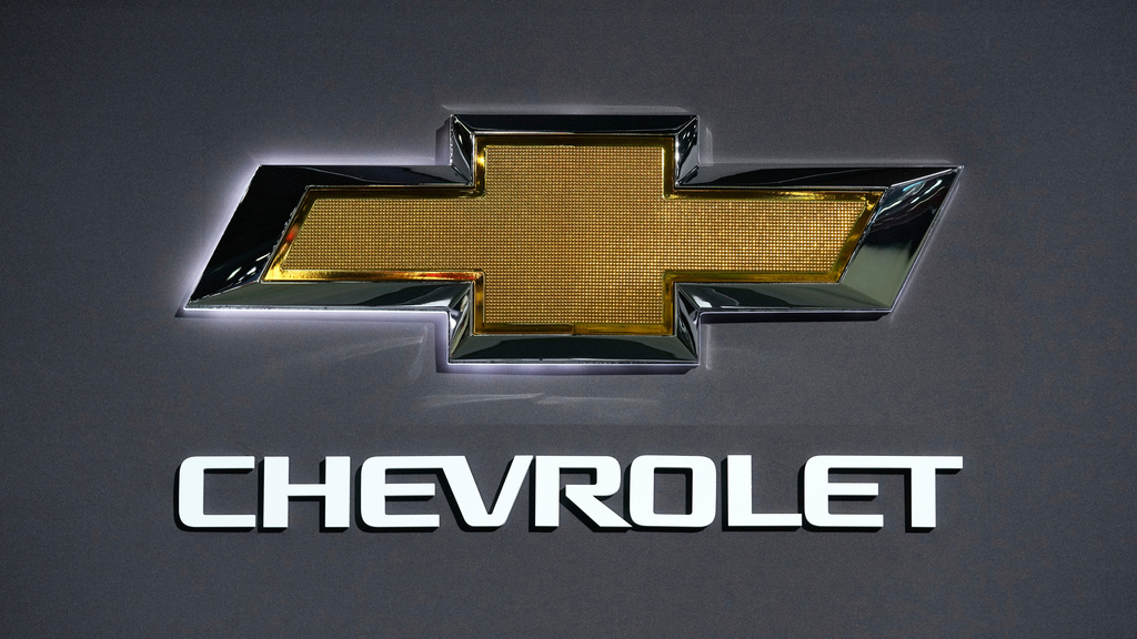 Chevrolet gold bowtie logo with chrome trim and brand name text