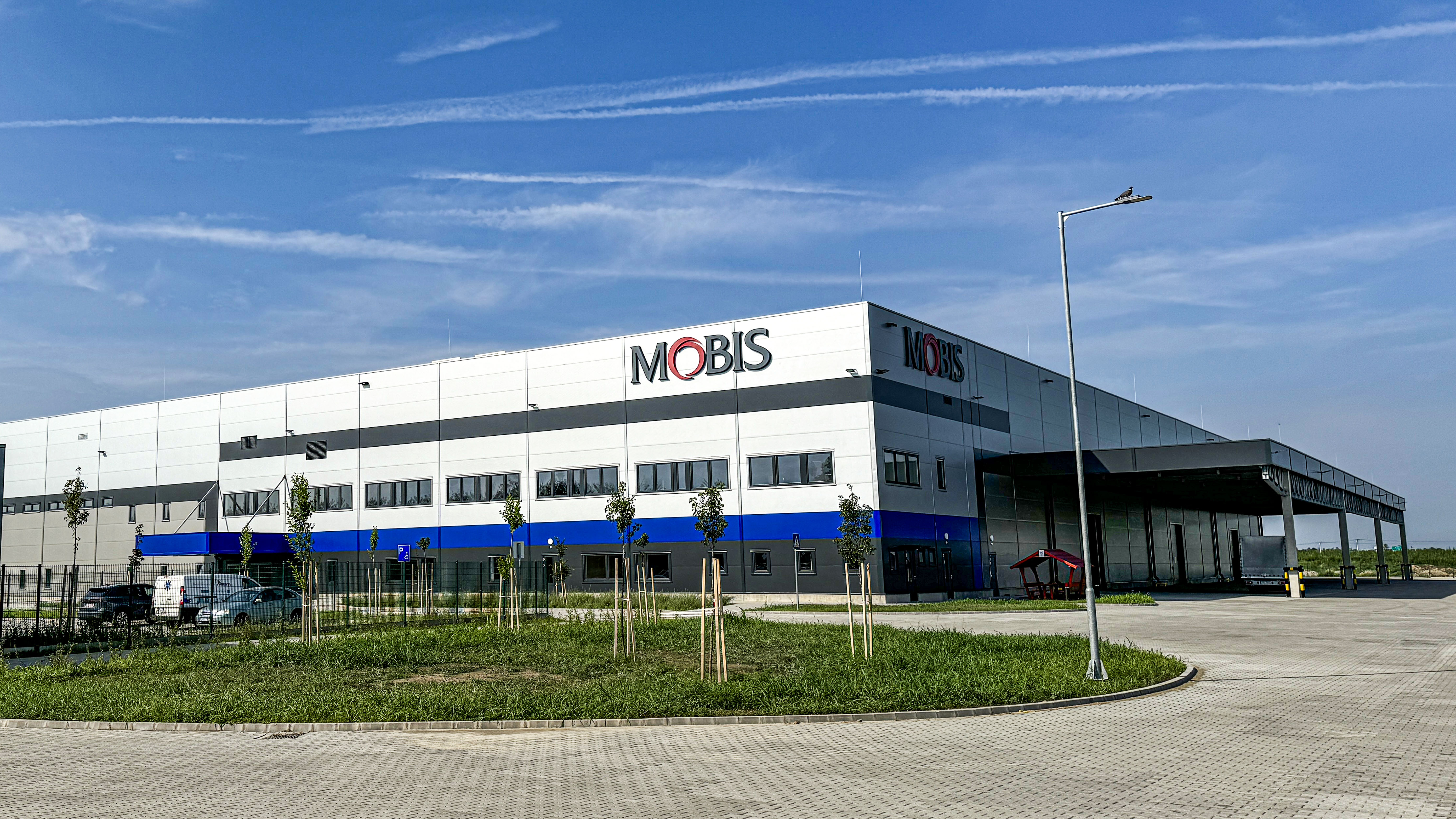 MOBIS industrial facility with white and blue facade and modern architecture